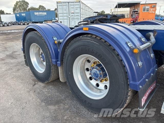Kenworth T604 وحدات الجر