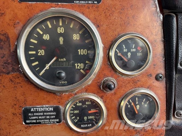 Kenworth T604 وحدات الجر