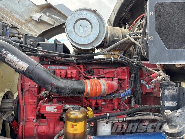 Kenworth T604 وحدات الجر