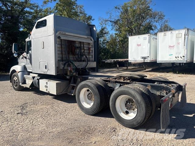 Kenworth T660 中古トラクターヘッド | トレーラーヘッド