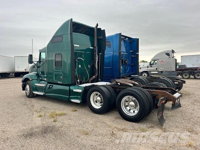 Kenworth T660 Motrici e Trattori Stradali
