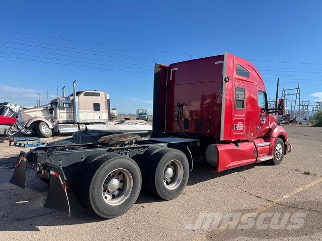 Kenworth T680 Naudoti vilkikai