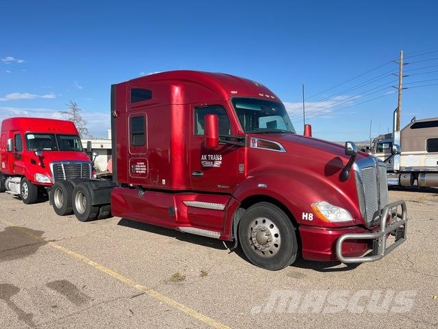 Kenworth T680 Naudoti vilkikai