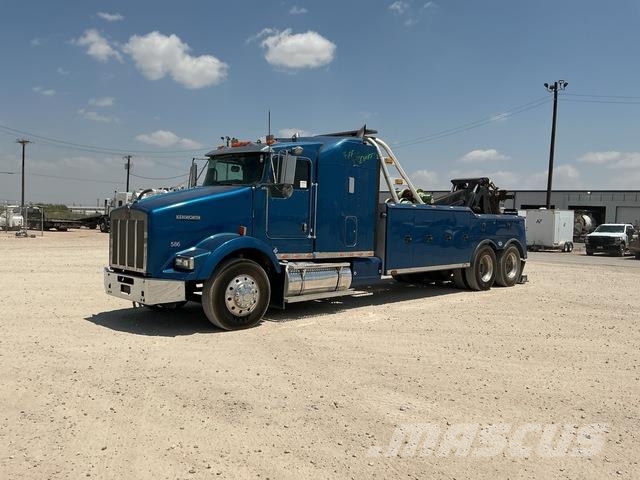 Kenworth T800 Recovery vehicles