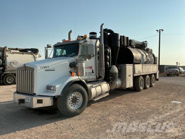 Kenworth T800 Rupsgraafmachines