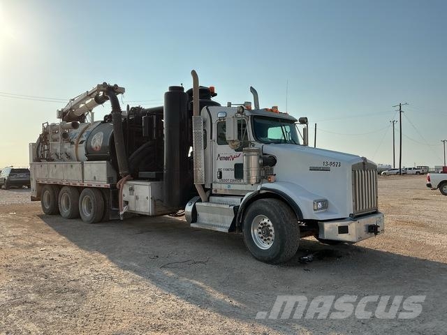 Kenworth T800 Rupsgraafmachines