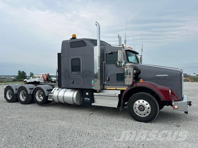 Kenworth T800 Vetopöytäautot