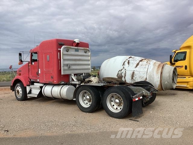 Kenworth T800 Tracteur routier