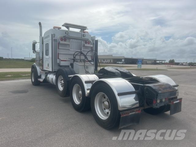Kenworth T800 Седельные тягачи