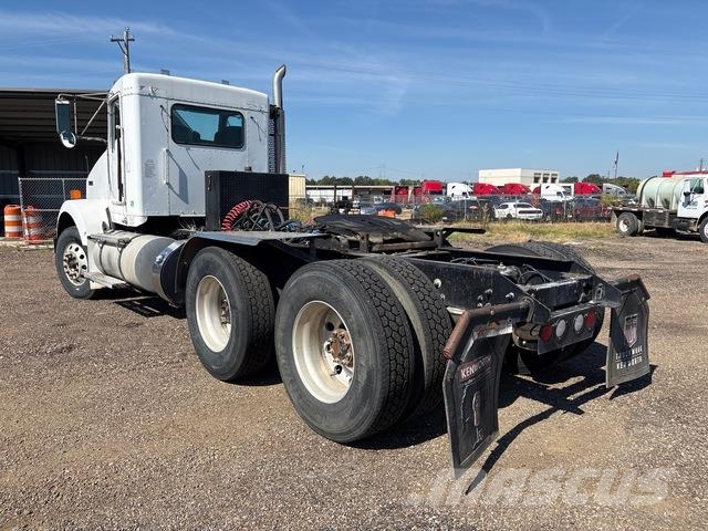 Kenworth T800 Тягачі