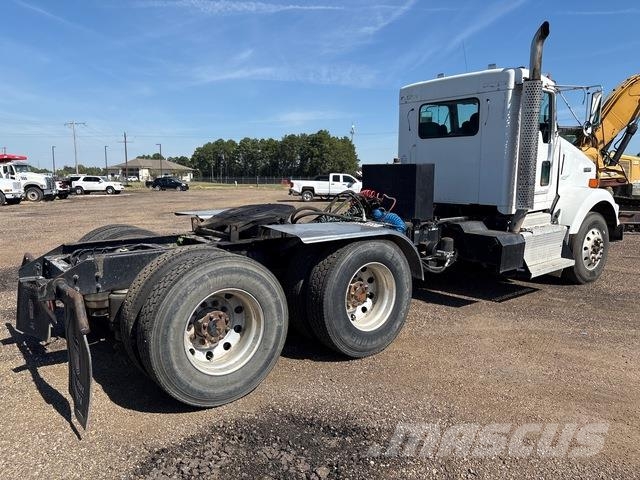 Kenworth T800 Тягачі