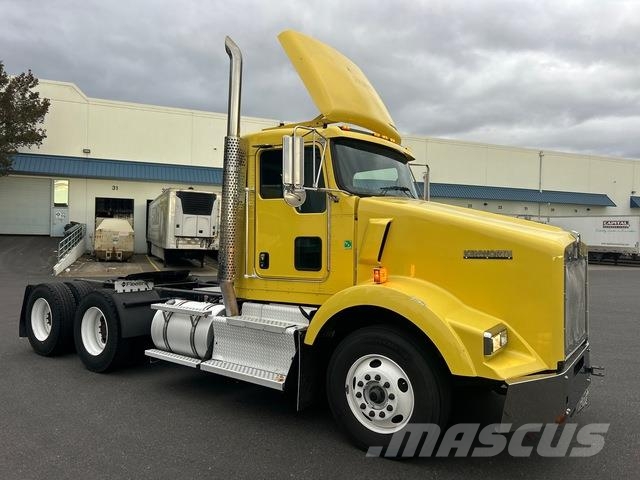 Kenworth T800 Sattelzugmaschinen