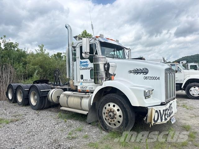 Kenworth T800B Trekkvogner