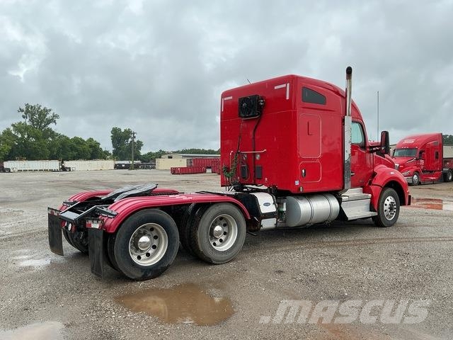 Kenworth T880 Tractor Units
