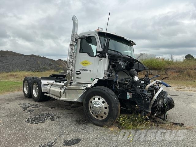 Kenworth T880 Motrici e Trattori Stradali