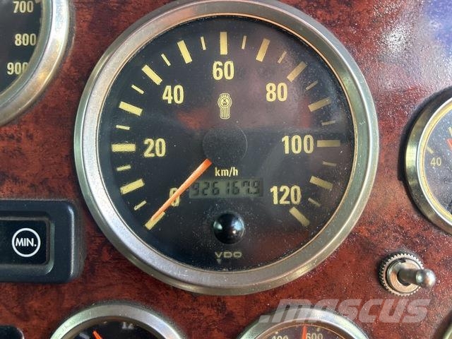Kenworth T909 Naudoti vilkikai