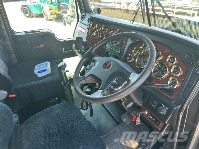 Kenworth T909 Vetopöytäautot