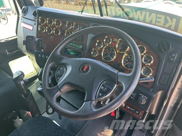 Kenworth T909 Vetopöytäautot