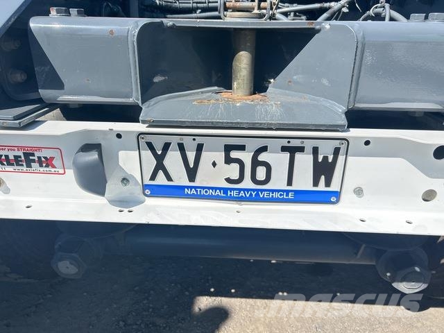 Kenworth T909 Vetopöytäautot