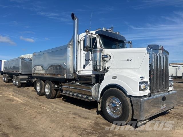 Kenworth T909 傾卸式卡車