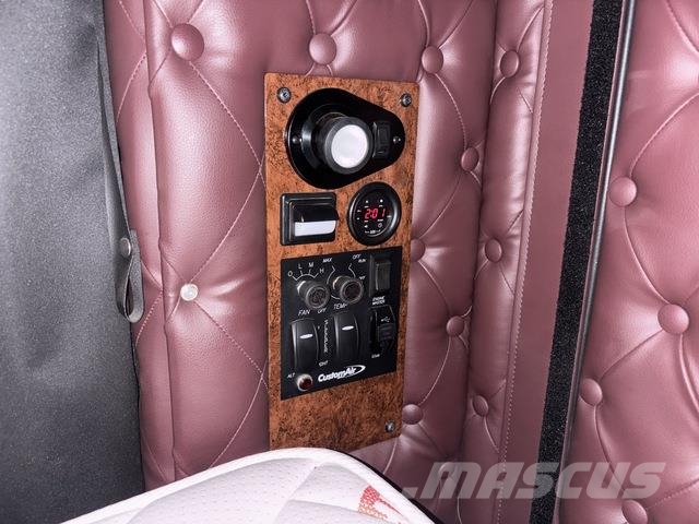 Kenworth T909 Prime Movers