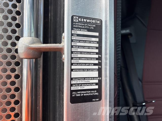 Kenworth T909 Prime Movers
