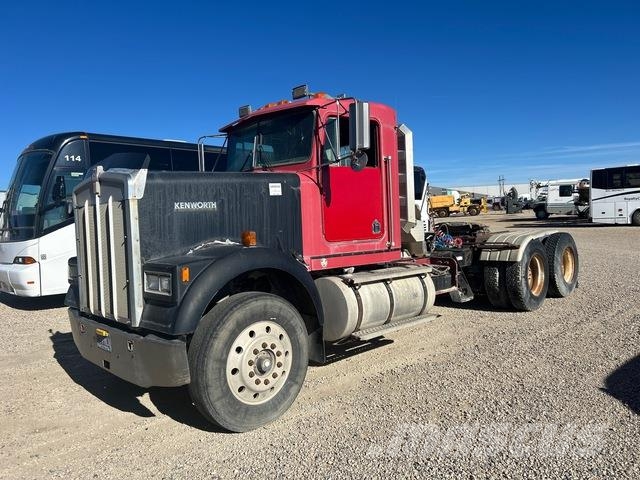 Kenworth W900 Vilcēji