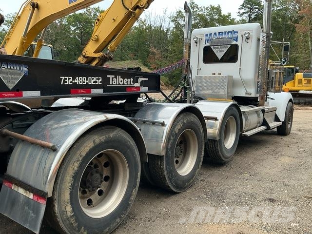 Kenworth W900 Trekkers