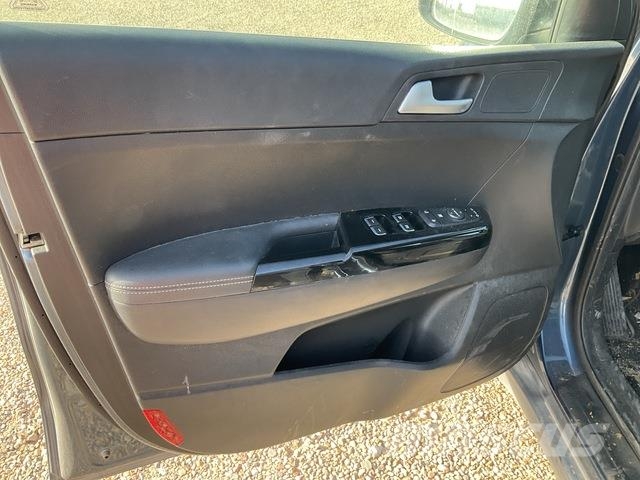 Kia Sportage Samochody osobowe