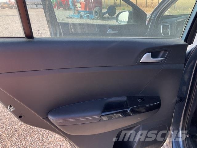 Kia Sportage Samochody osobowe