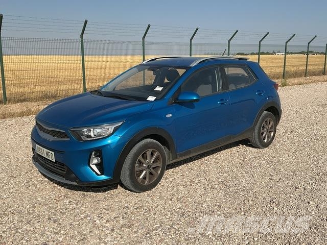 Kia Stonic Легковые автомобили