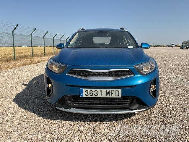 Kia Stonic Легковые автомобили