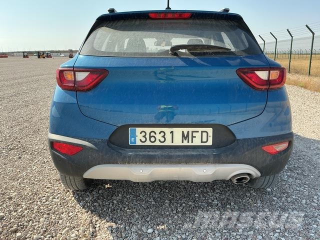 Kia Stonic Легковые автомобили