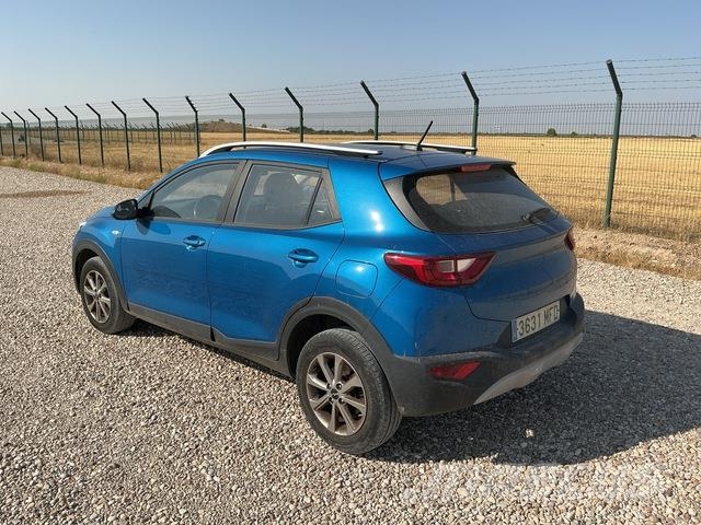 Kia Stonic Легковые автомобили