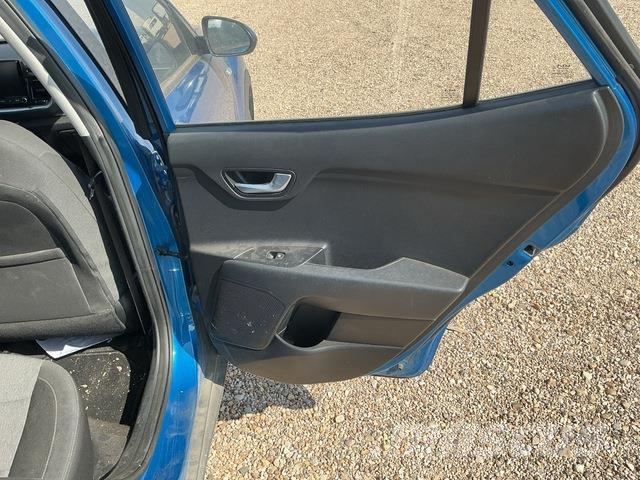 Kia Stonic Легковые автомобили