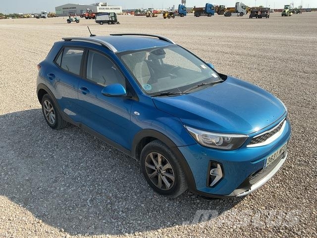 Kia Stonic Легковые автомобили