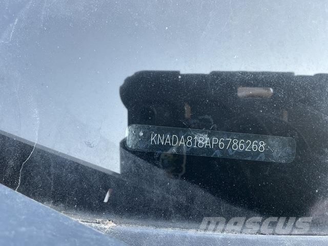 Kia Stonic Легковые автомобили