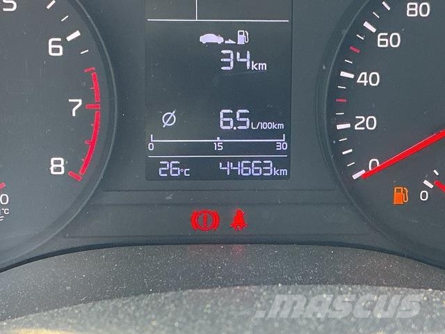 Kia Stonic Легковые автомобили