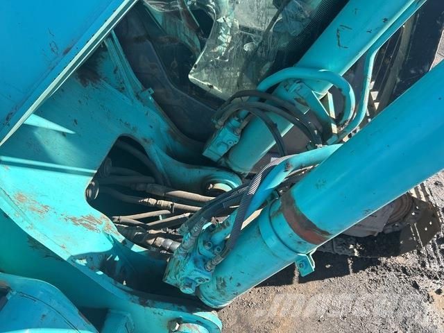 Kobelco SK200-8 Bageri guseničari