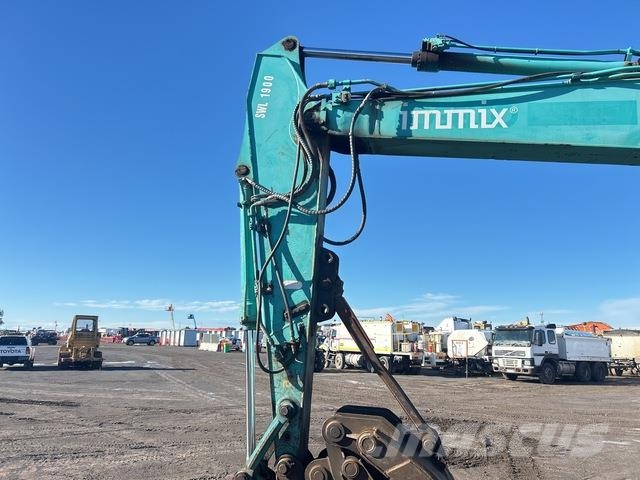 Kobelco SK200-8 Bageri guseničari