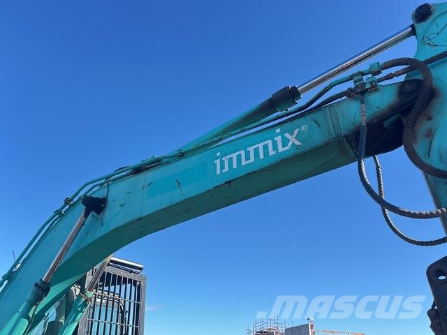 Kobelco SK200-8 Bageri guseničari