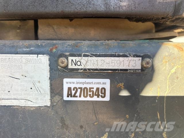 Kobelco SK200-8 Bageri guseničari