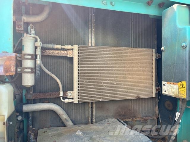 Kobelco SK200-8 대형 굴삭기 29톤 이상
