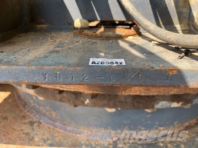 Kobelco SK200-8 대형 굴삭기 29톤 이상