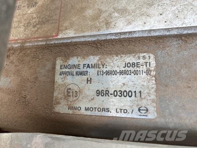 Kobelco SK330-8 履带挖掘机
