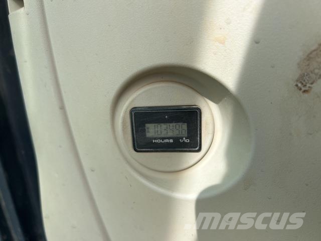 Kobelco SK330-8 履带挖掘机