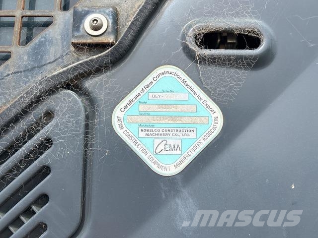 Kobelco SK330-8 履带挖掘机