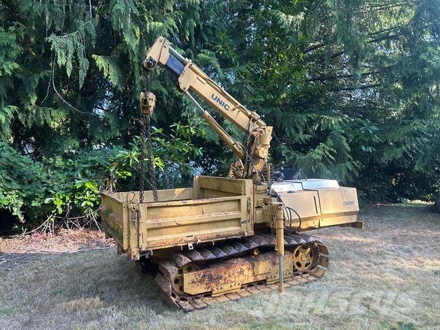 Komatsu CD28 Pásové sklápače
