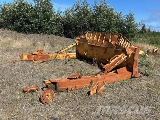 Komatsu D155 Cuchillas