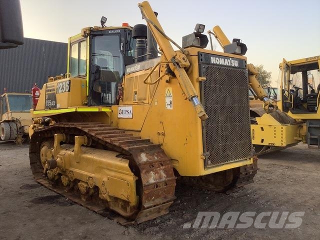 Komatsu D155AX-6 Rupsdozers